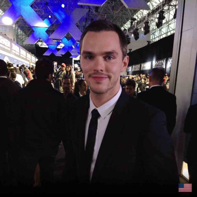 Nicholas Hoult pic #703970