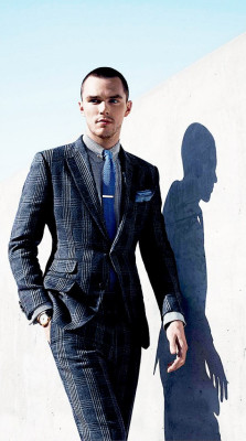 Nicholas Hoult pic #694318