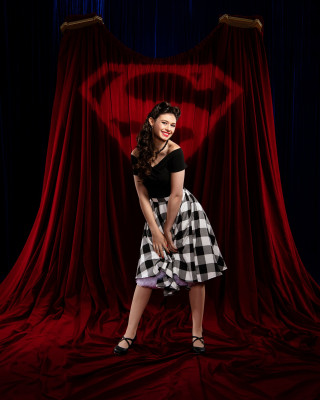 Nicole Maines pic #1209552