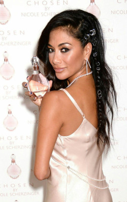 Nicole Scherzinger pic #960042
