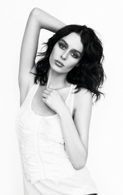 Nicole Trunfio pic #448416