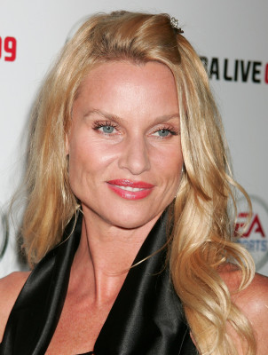 Nicolette Sheridan pic #285904