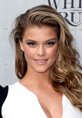 Nina Agdal pic #709603