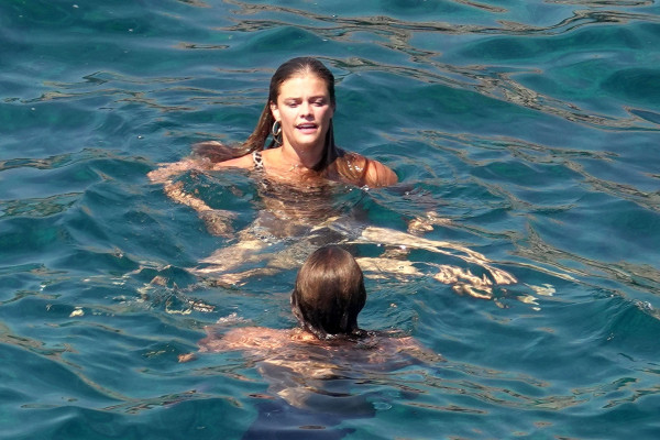 Nina Agdal pic #1055993