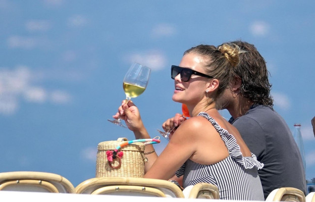 Nina Agdal pic #1055798