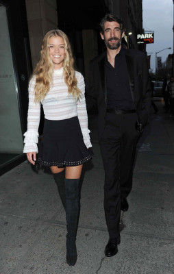 Nina Agdal pic #928156