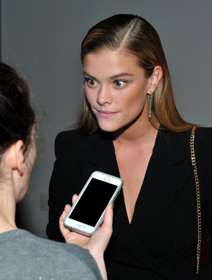 Nina Agdal pic #913813