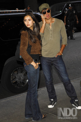 Nina Dobrev pic #680773