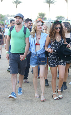 Nina Dobrev pic #773862