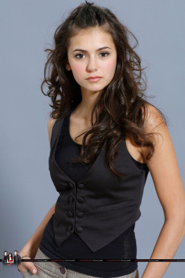 Nina Dobrev pic #201853
