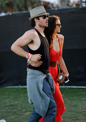 Nina Dobrev pic #477361