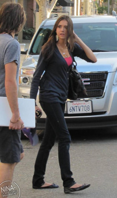 Nina Dobrev pic #681062