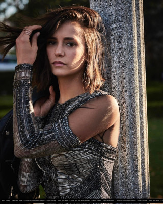 Nina Dobrev pic #931043