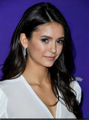 Nina Dobrev pic #926458