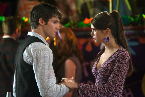 Nina Dobrev pic #458983