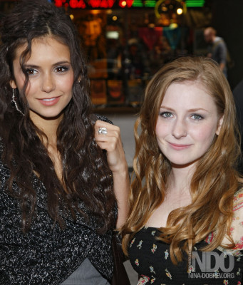 Nina Dobrev pic #681714