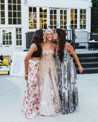 Nina Dobrev pic #1083191