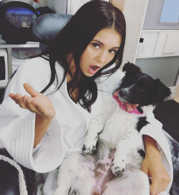 Nina Dobrev pic #957779