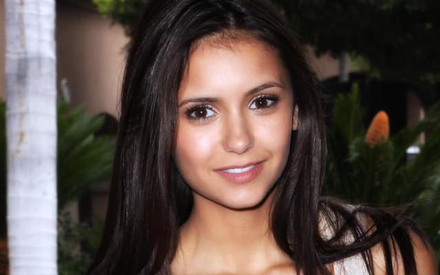 Nina Dobrev pic #481726