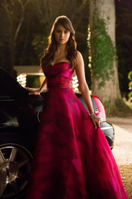 Nina Dobrev pic #590539