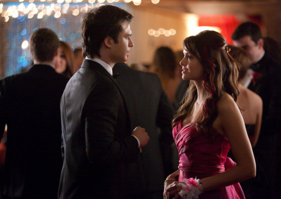 Nina Dobrev pic #590540