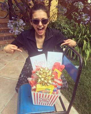 Nina Dobrev pic #865908