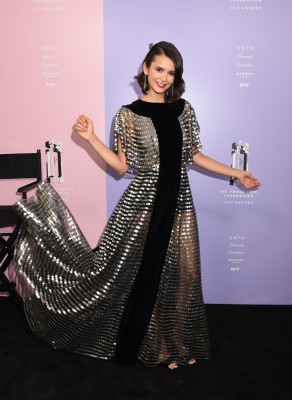Nina Dobrev pic #1083462