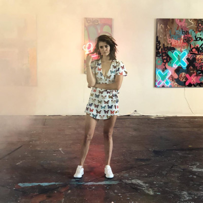 Nina Dobrev pic #1080991