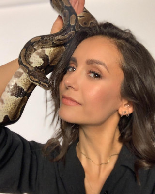 Nina Dobrev pic #1112433