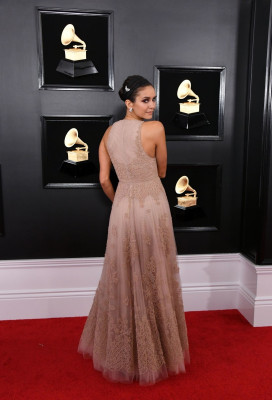 Nina Dobrev pic #1105710