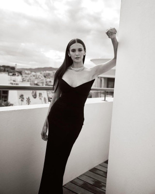 Nina Dobrev pic #1262403