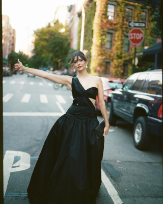 Nina Dobrev pic #1363537