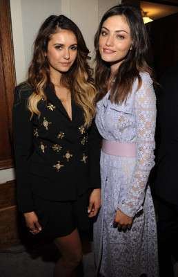 Nina Dobrev pic #705766