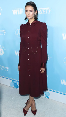 Nina Dobrev pic #964406