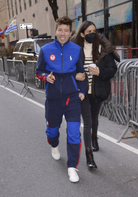 Nina Dobrev pic #1298446