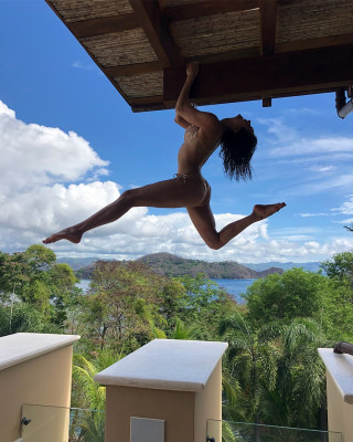 Nina Dobrev pic #1041176