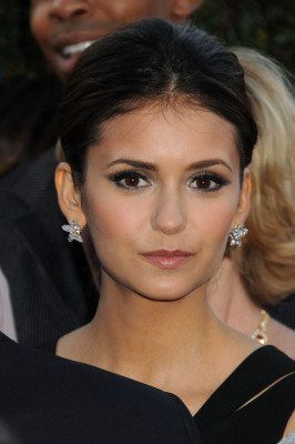 Nina Dobrev pic #454619