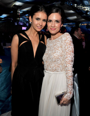 Nina Dobrev pic #454616