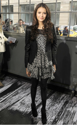 Nina Dobrev pic #446747