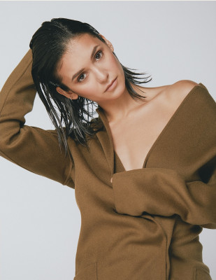 Nina Dobrev pic #1057005