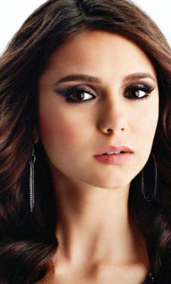 Nina Dobrev pic #457024