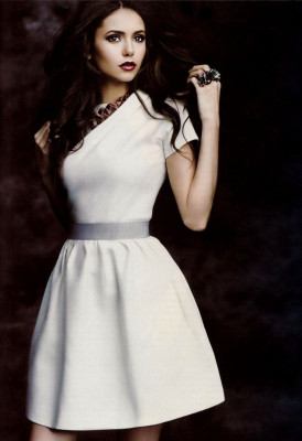 Nina Dobrev pic #351178