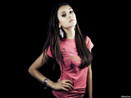 Nina Dobrev pic #262112