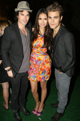 Nina Dobrev pic #394783