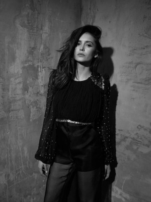 Nina Dobrev pic #999447