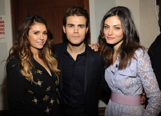 Nina Dobrev pic #705748