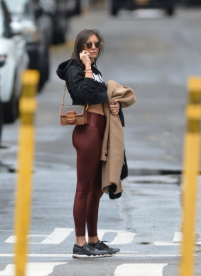 Nina Dobrev pic #1085956