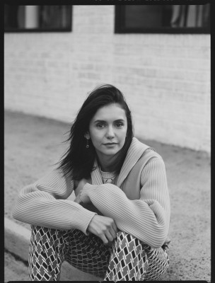 Nina Dobrev pic #1112425