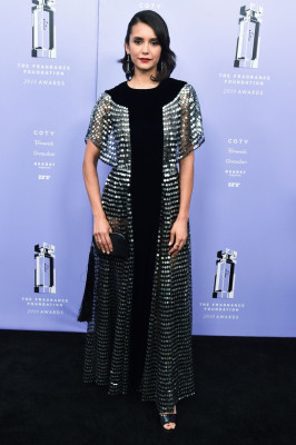 Nina Dobrev pic #1044398