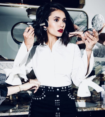 Nina Dobrev pic #1085468